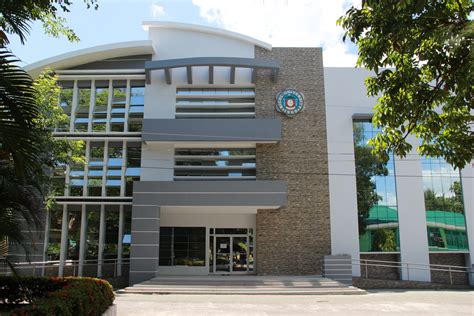 Bicol University Office of Admissions .